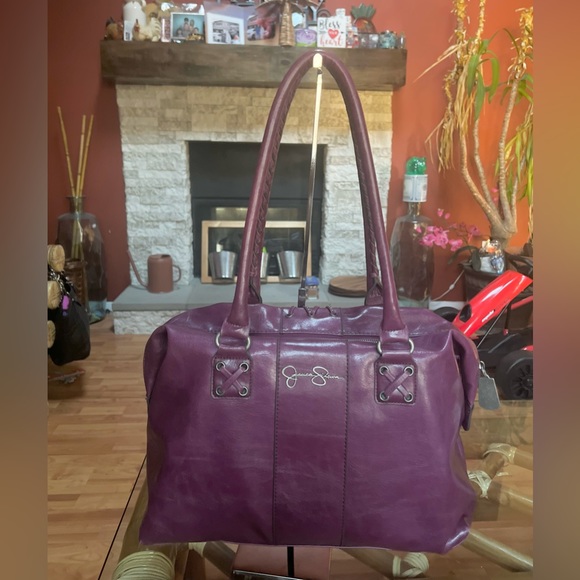 NWT Jessica Simpson Group Smash Hit Tea Rose Shoulder Bag - Picture 4 of 8